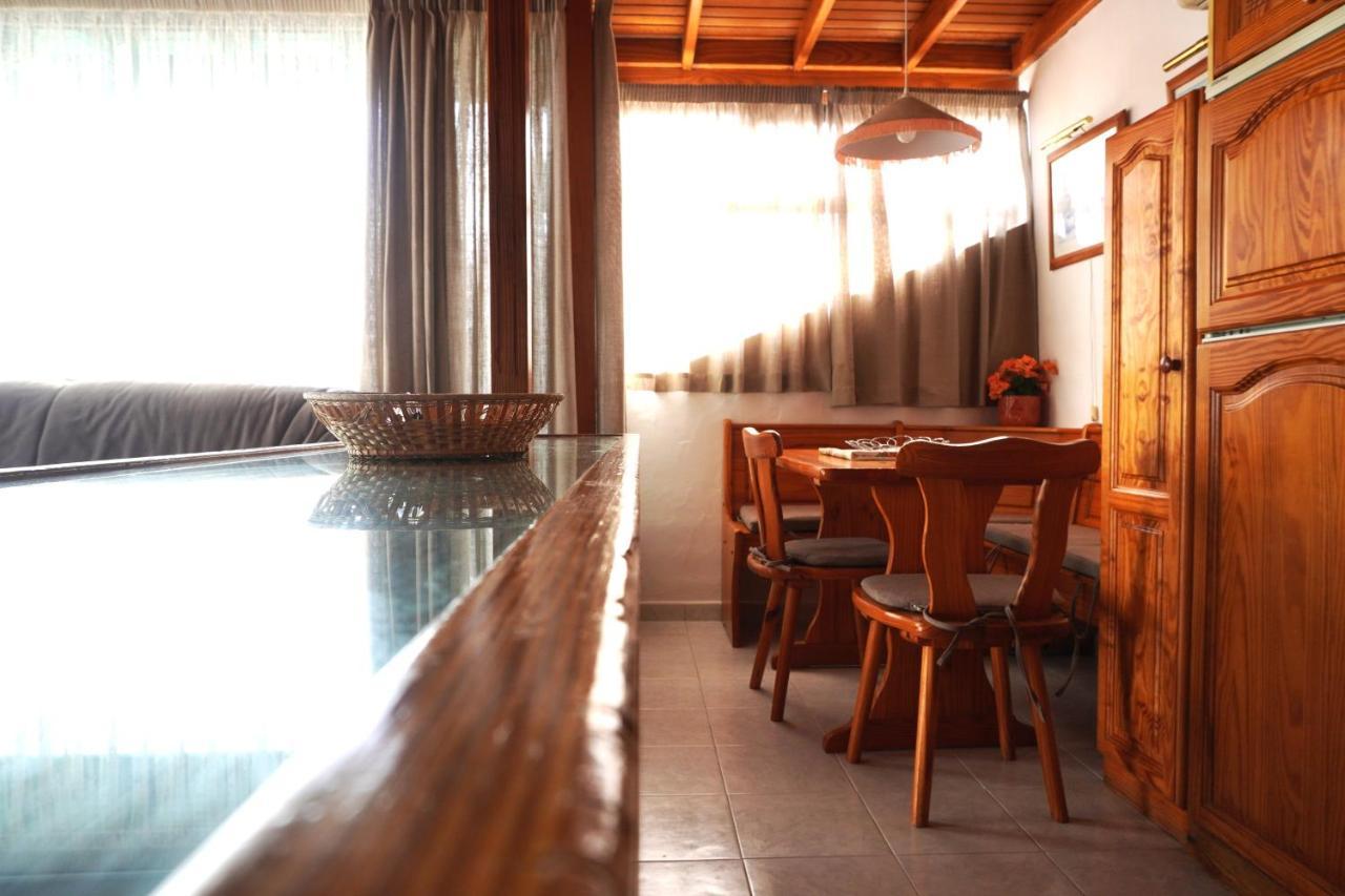 Apartamento Costa, Cerca De La Playa Y Comercios. Коста Тегисе Екстериор снимка