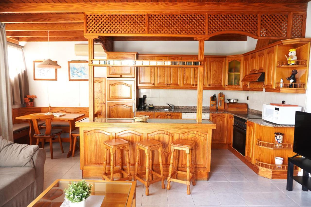 Apartamento Costa, Cerca De La Playa Y Comercios. Коста Тегисе Екстериор снимка