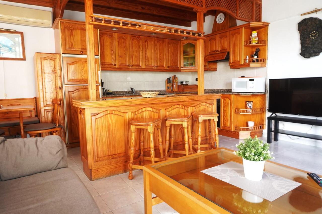 Apartamento Costa, Cerca De La Playa Y Comercios. Коста Тегисе Екстериор снимка