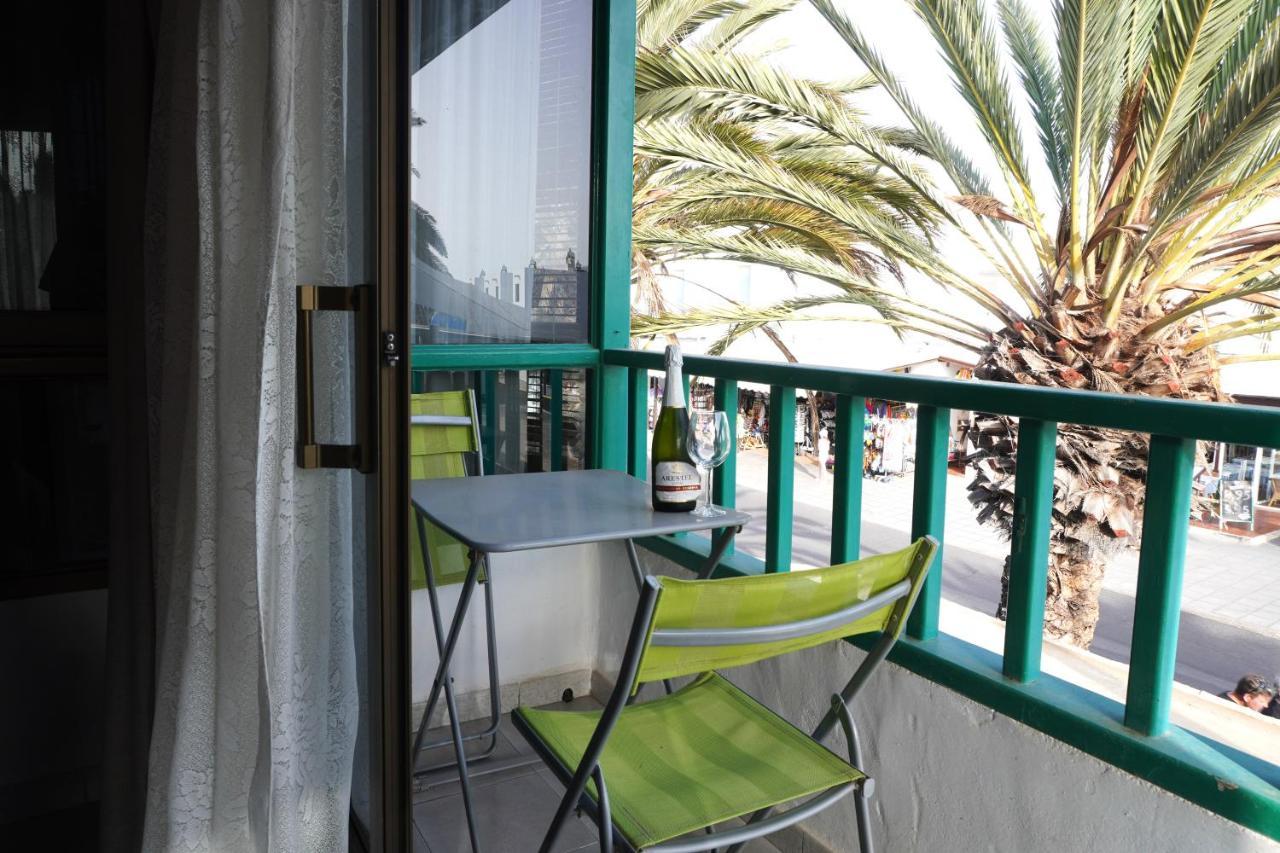 Apartamento Costa, Cerca De La Playa Y Comercios. Коста Тегисе Екстериор снимка