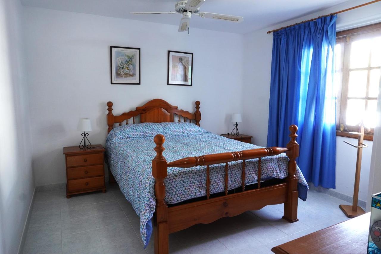 Apartamento Costa, Cerca De La Playa Y Comercios. Коста Тегисе Екстериор снимка